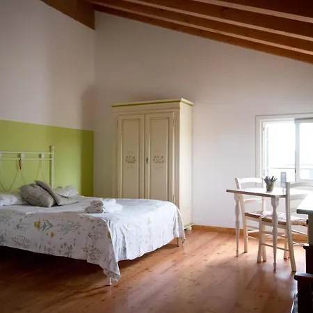 Bed and Breakfast El Rustegot Locazione Turistica M02600 Vascon